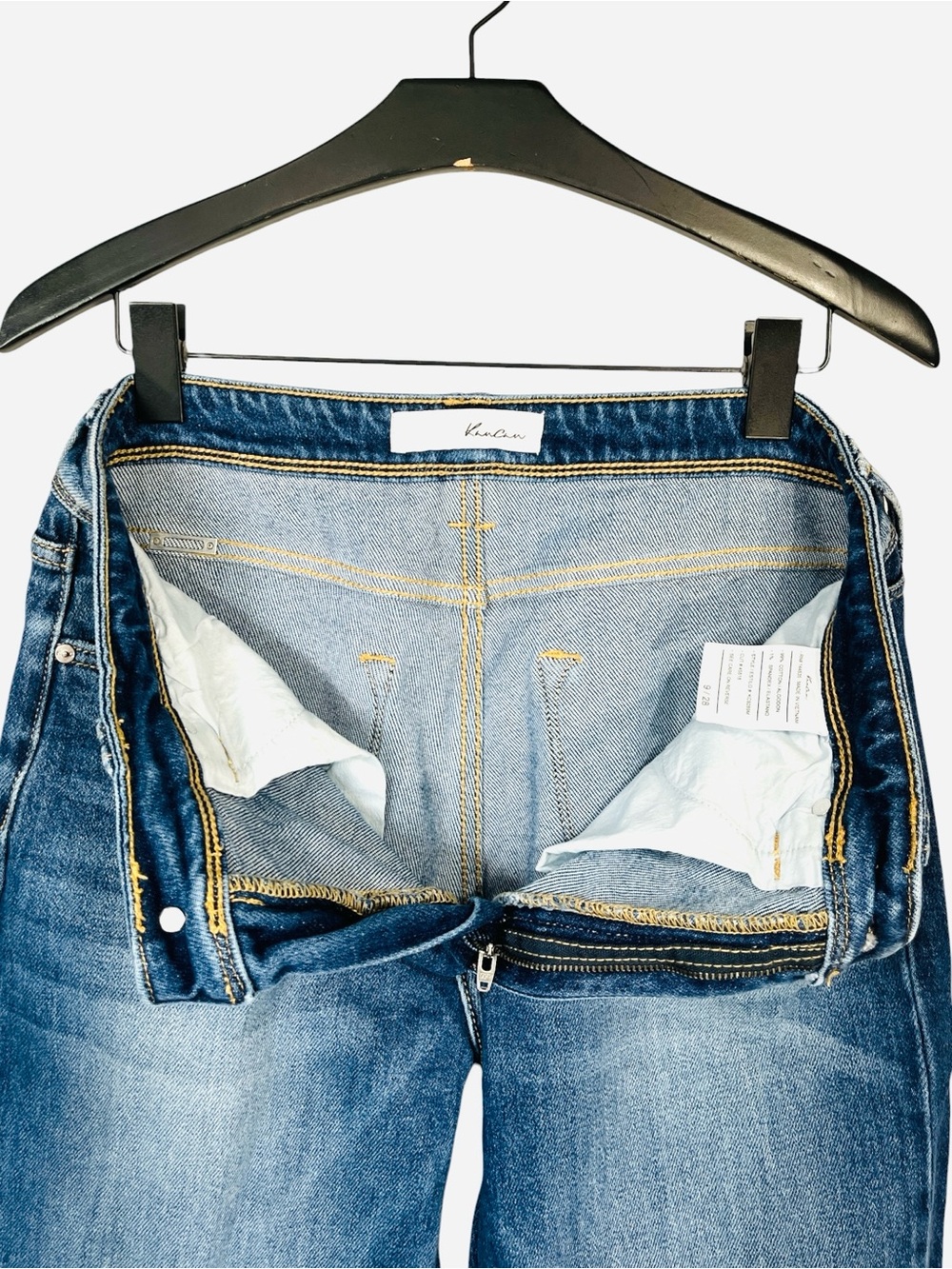 Kancan Holly High Rise Trouser Hem Flare Jeans
Medium Blue Wash Size 9/28 - Picture 6 of 10